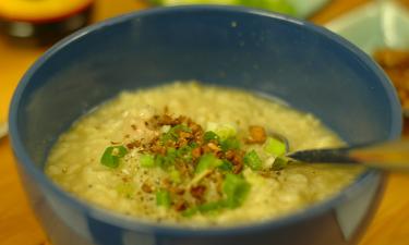 Плавленый сыр, который когда-то был закуской, теперь стал главным героем ужина