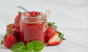 Вкус детства, который может навредить: какое варенье на самом деле опасно для здоровья