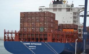 Бенинские пираты покинули судно, но взяли заложников, включая россиян