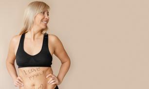 Диагональные скручивания улучшают тонус талии после 60 — тренер Тайлер Рид