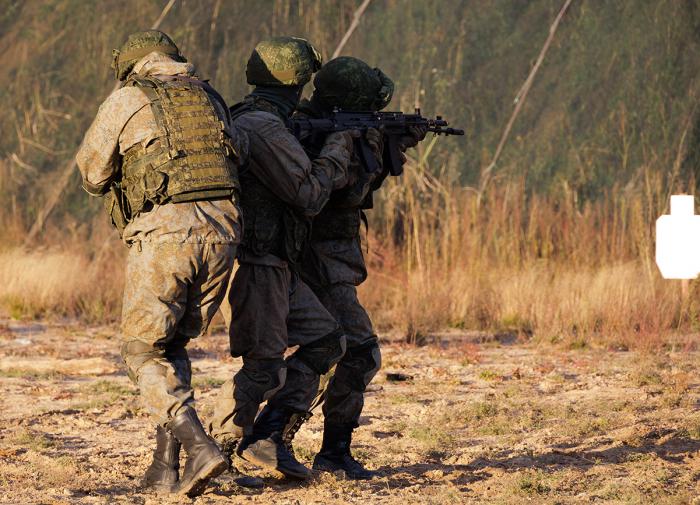 Группировка "Юг" ВС РФ продвинулась на более выгодные рубежи в районе Артёмовска