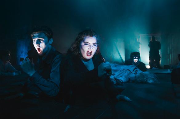 Впервые в России: маньяк-цирюльник на легендарной сцене Таганки