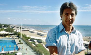 Том Круз вспоминает, как сестра столкнула его с Дастином Хоффманом — это изменило всё!