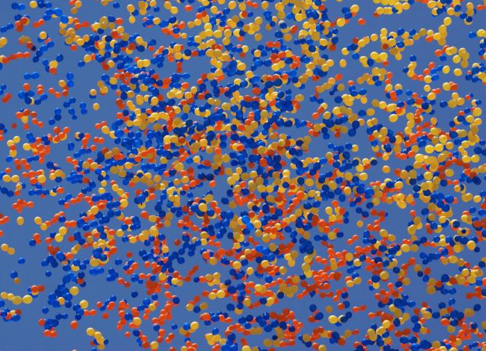 Назван простой научный способ надуть шарик для детского праздника