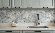 Скука однотонной плитки в прошлом: 6 идей для фартука, от которых гости просто ахнут