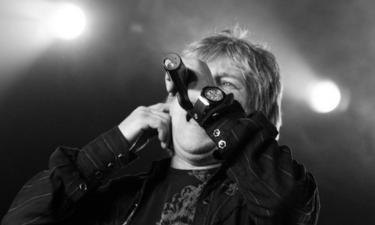 Кто после Булановой? Зумеры млеют от нового кумира среди звёзд 90-х