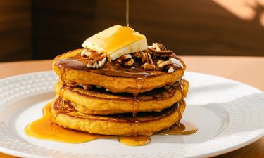 Забудьте про сложные рецепты: эти тыквенные блинчики из 3 ингредиентов покорят ваше сердце