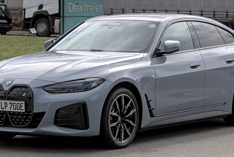 BMW i4