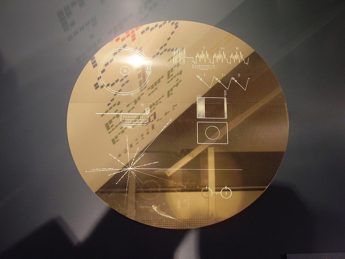 Сила магнитных полей: как нейтронные звёзды могут изменить наши представления о золоте в космосе