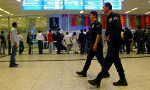 В турецком аэропорту задержали 8 членов ИГ