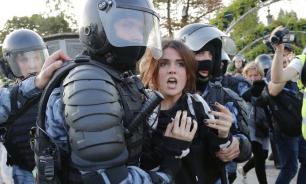 Матч "Спартак" - "Динамо" могут перенести из-за митинга 3 августа