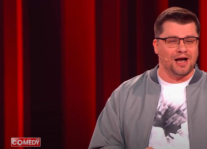 Гарик Харламов и Лариса Гузеева признались друг другу в любви в шоу Comedy Club