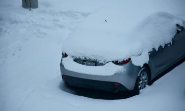 Сильный снегопад повышает риск застрять и попасть в ДТП в городе — Хайцеэр