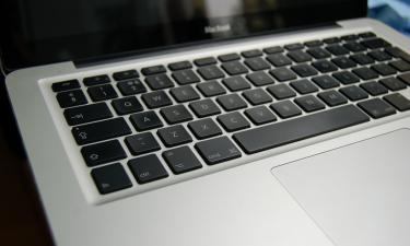 Новая модель MacBook Air от Apple: что ждёт пользователей в цветных вариантах?
