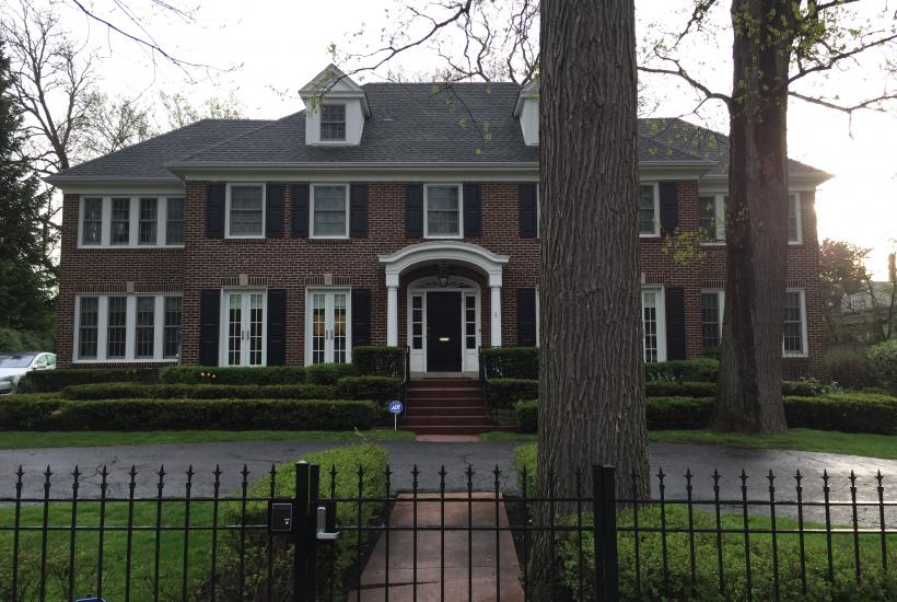2015-05-11 06 40 04 View of the "Home Alone" house at 671 Lincoln Avenue in Winnetka, Illinois