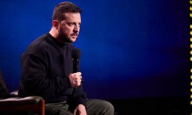 Колонизаторы в лохмотьях морали: британский генерал с иронией ирландца обвиняет Россию в империализме