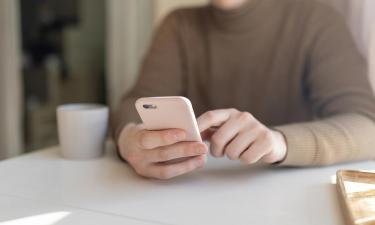 Большое число приложений не мешает смартфону, отметил аналитик Муртазин