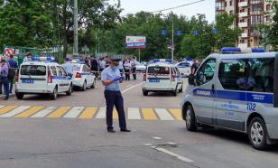 На водителя, наехавшего на полицейского, завели уголовное дело