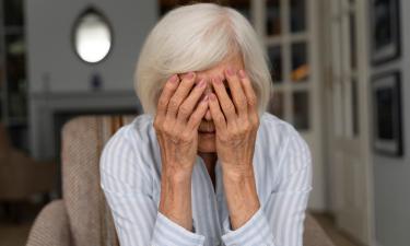 Недосыпание повышает риск болезни Альцгеймера — исследователи клиники Майо