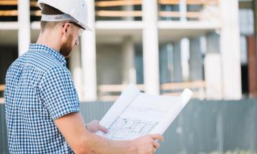 Проект дома определяет нагрузку и конструкцию здания —  проектировщики