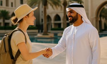 Филолог Царев: ОАЭ запрещено делать фото молящихся и употреблять алкоголь на улице