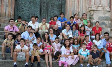 Стартуют новые меры поддержки: многодетные мамы получат все права Героя Труда