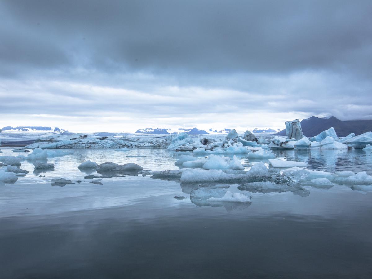 Ледяная плотина рушится — Земле грозит водяной апокалипсис