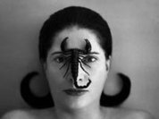 "Бабушка перформанса" поразит Россию