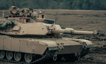 Тайвань делает ставку на старого монстра: зачем стране танки, провалившиеся в Украине?