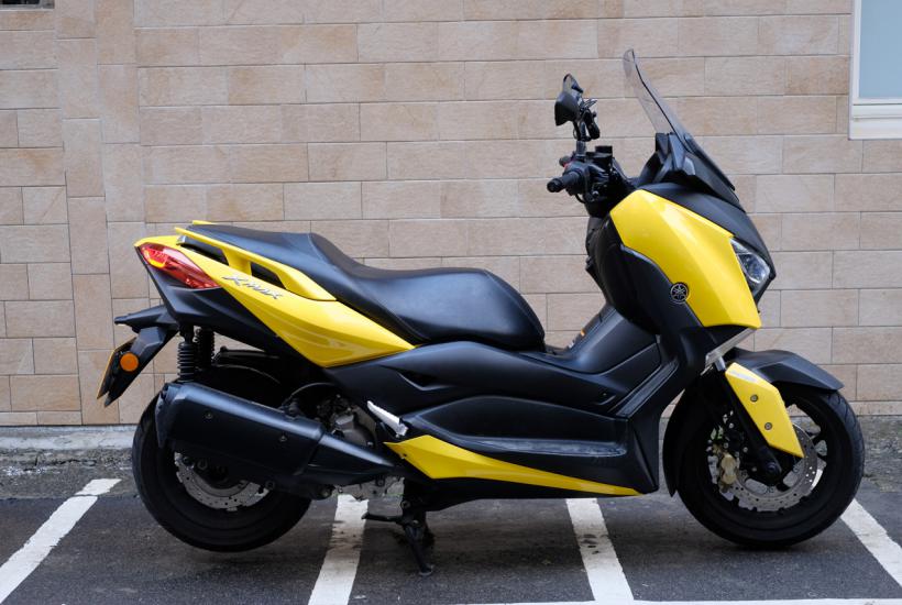 Yamaha XMAX 300