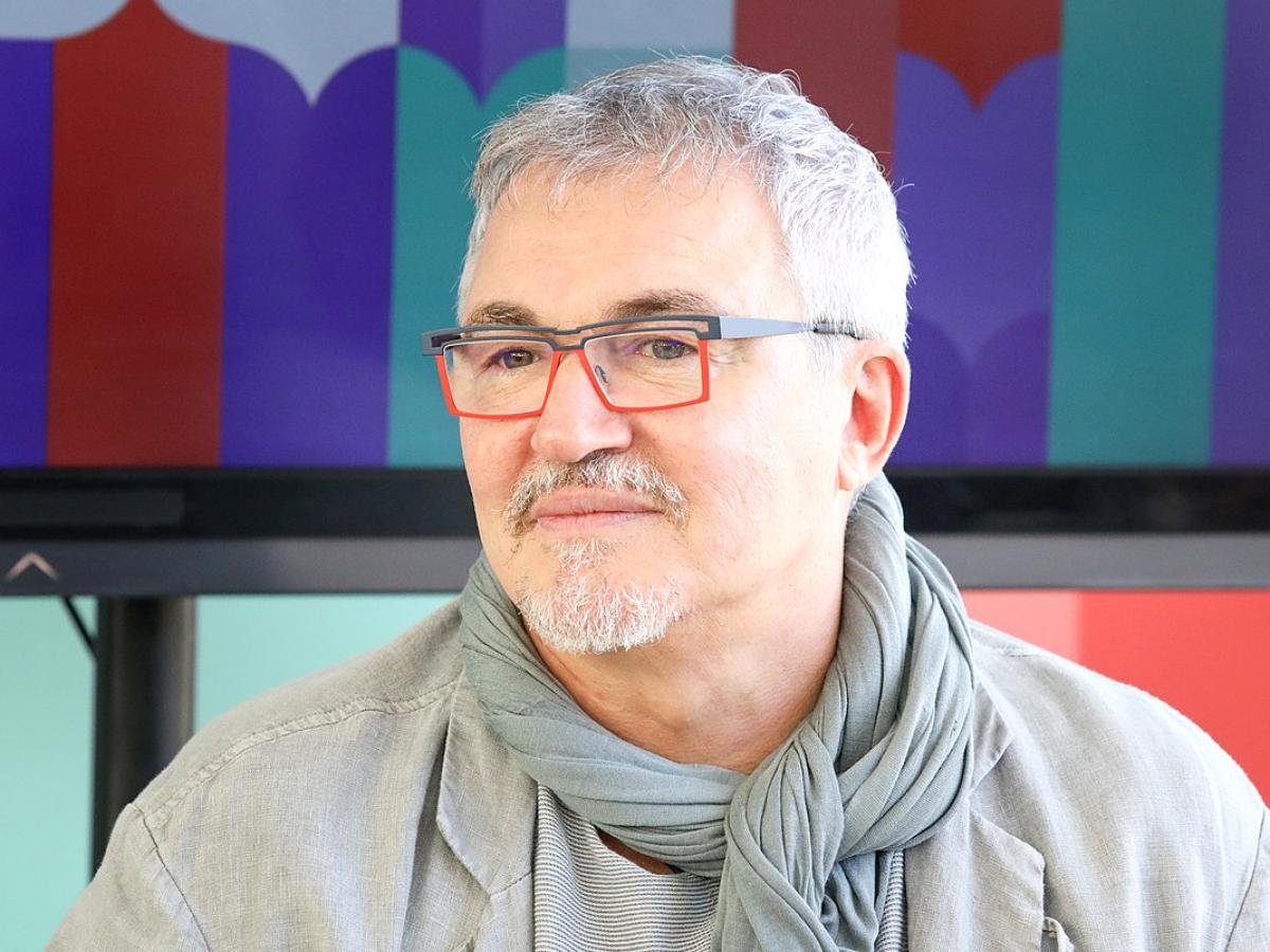 Прощай, семейное гнёздышко: почему Дибров продает свою шикарную виллу после развода