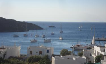 Вулкан пускает внутрь: альтернатива Санторини дарит тропы к кратеру и панорамы Эгейского моря