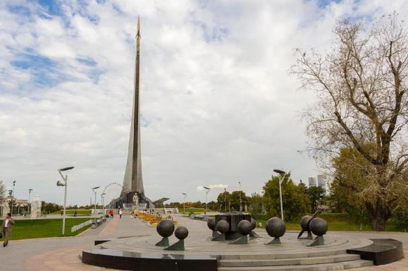 В Москве отреставрируют стелу "Покорителям космоса"