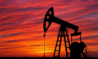 США расширили определение российской нефти — РИА Новости
