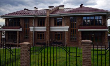 Пир во время ипотечной чумы: пока рынок падает, загород бьёт рекорды