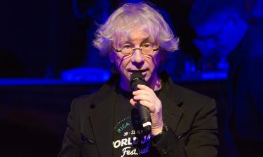 Скандал вокруг разбитого унитаза: жена Аркадия Укупника оказалась в центре судебного разбирательства