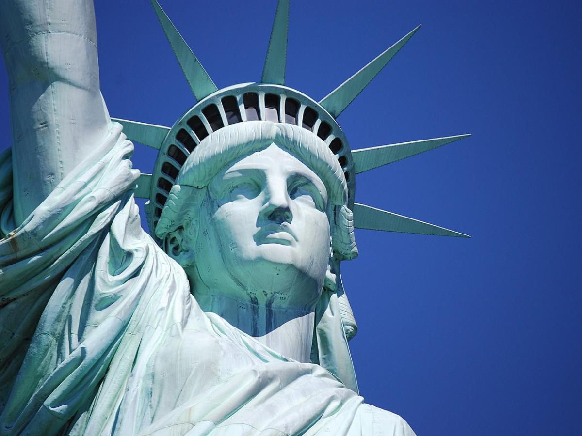 Nekdanji Bushev pomočnik pozval Rusijo k razglasitvi zmage v Ukrajini