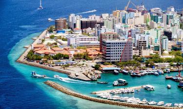 Чемодан, полный сюрпризов: как турист удивил турагентов своим списком вещей для Мальдив