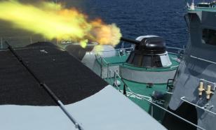 Флот РФ "боевым огнём" отогнал корабли НАТО от Крыма