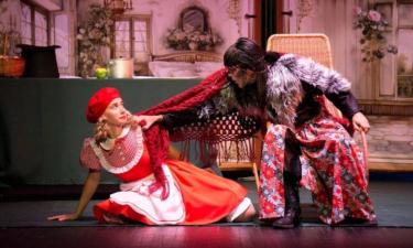 Смоленский камерный театр привезёт в Москву "Женитьбу" и "Красную Шапочку"