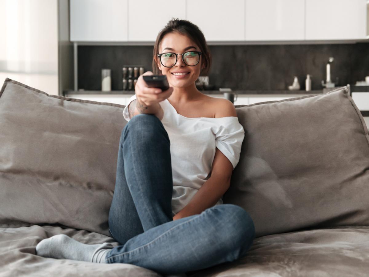 Используйте USB-порт на телевизоре для записи программ и улучшения работы техники