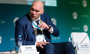 Валуев посоветовал заткнуться Макрону, заговорившему об олимпийском перемирии