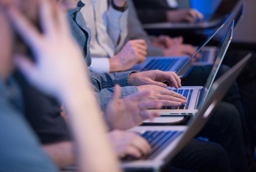 Симпозиум по инновациям и исследованиям Cisco и Ecole Polytechnique Симпозиум по инновациям и исследованиям Cisco и Ecole Polytechnique