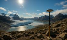 Она поднимается из-подо льда: учёные говорят — планета начала двигаться по-новому