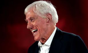 Актёр Дик Ван Дайк удостоился премии "Эмми" в возрасте 98 лет