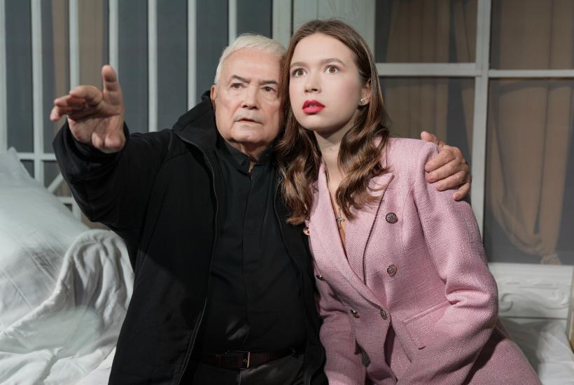 Евгения Ядрец и Всеволод Шиловский на сцене Московского театра-студии