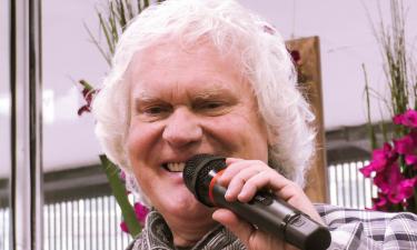 Кошки Куклачёва отказались работать, когда ему стало плохо