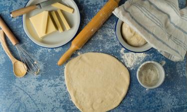 Разморозить — не значит оживить: ошибки, из-за которых тесто теряет вкус и силу