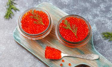 Икру форели выдерживают 4–8 часов для оптимального посола