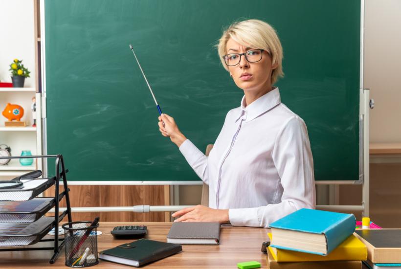 школьный учитель